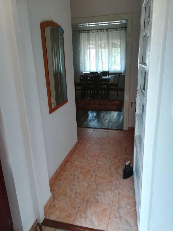 Harsfak Villa Mezokovacshaza Buitenkant foto